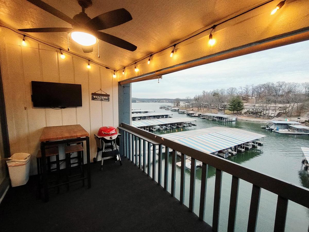 F Lakefront! Remodeled, Sleeps 4, Boat Slip, Patio, Wifi, Cable, Pool Osage Beach Εξωτερικό φωτογραφία